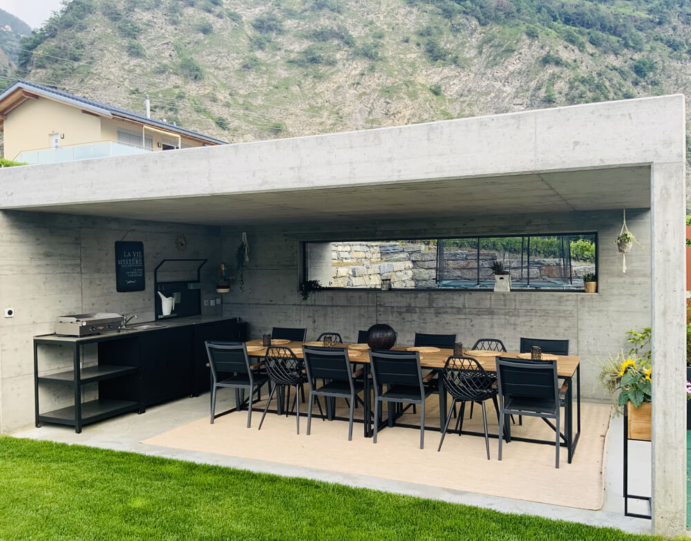 Terrasse extérieure, design d'extérieur dans le Valais.